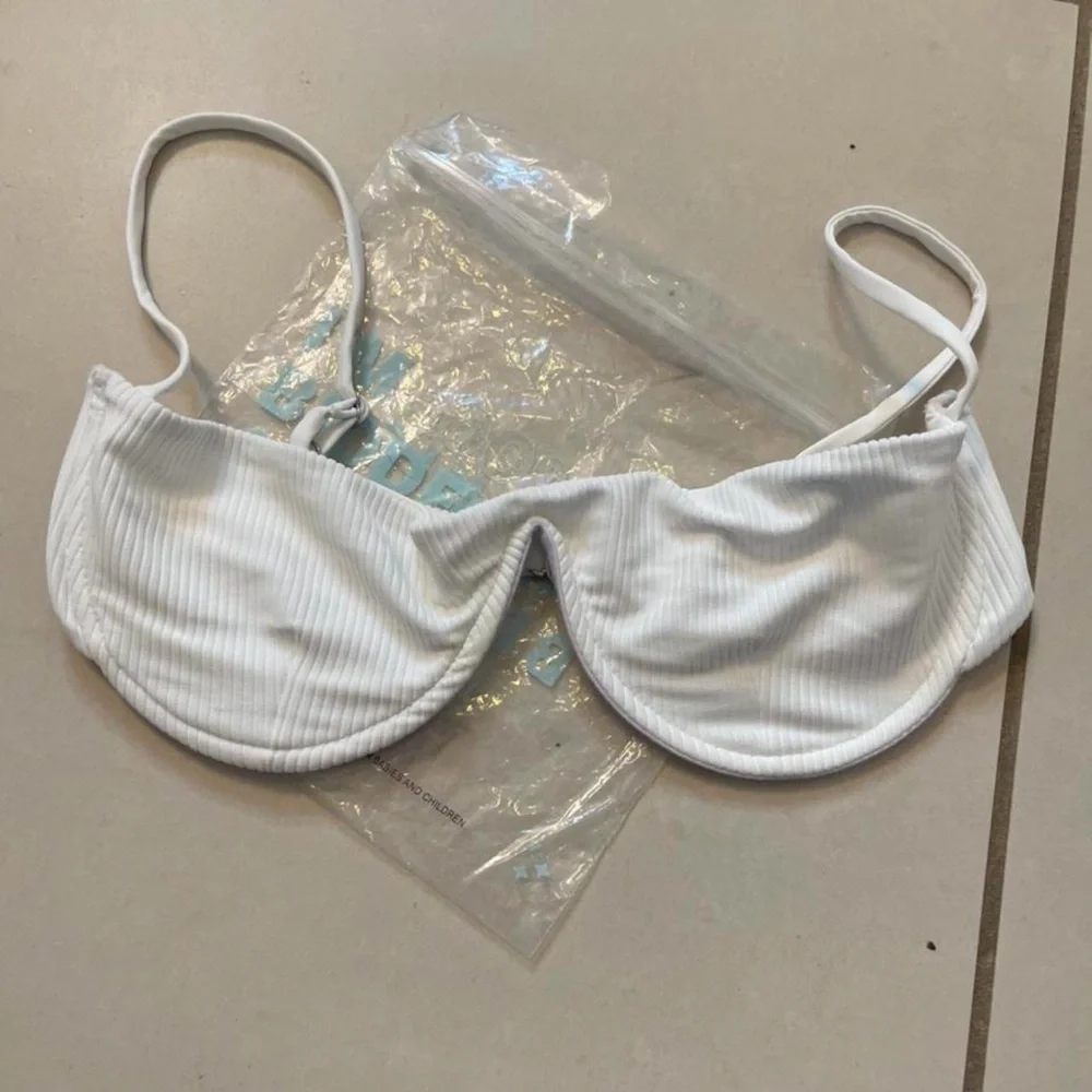 Frankie's Bikinis White Ribbed Bikini Top